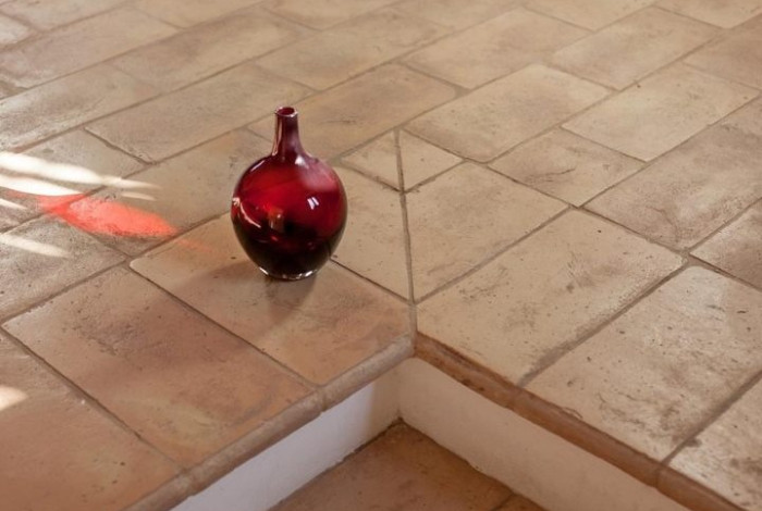 pavimento in pianelle in cotto fatto a mano