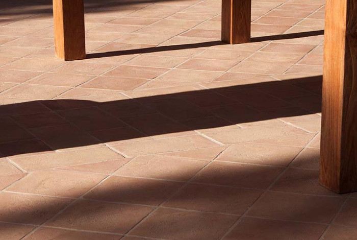 cotto rustico fatto a mano per esterni