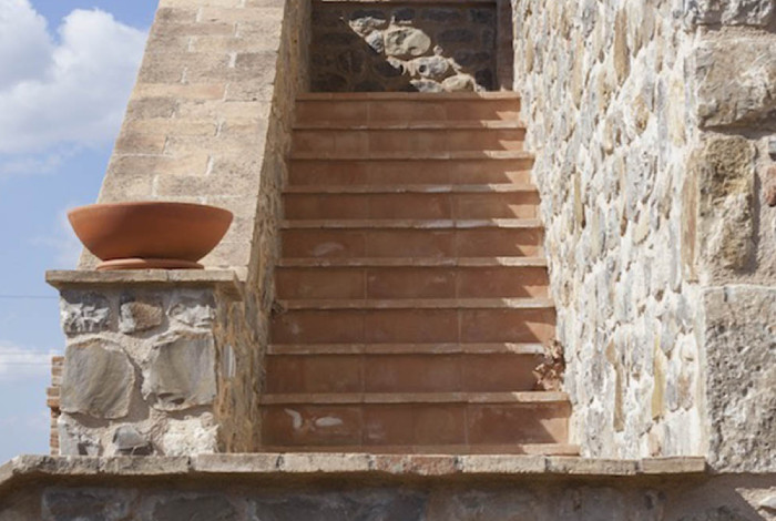 scalta esterna in cotto artigianale